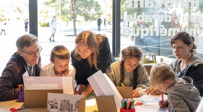 atelier famille sur le thème des mobilités douces du quartier Ile Seguin - Rives de Seine.